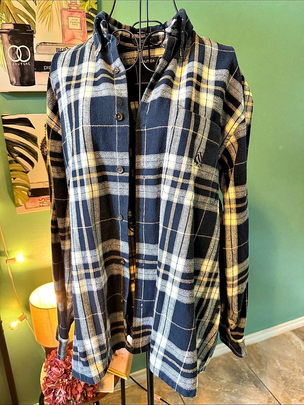 Vintage Nautica Navy Cream Plaid Cotton Flannel Shirt Men’s M